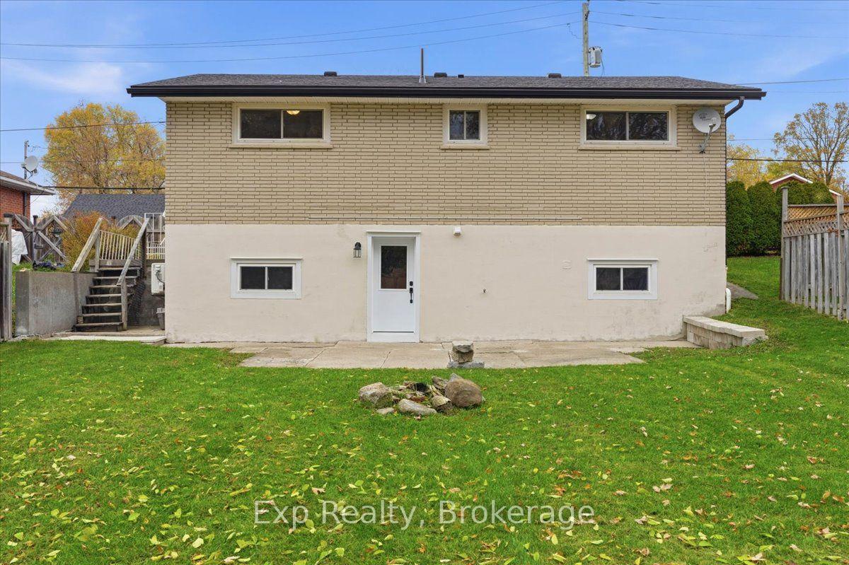 Photo 34 of 5 Kidd Avenue, Quinte West, Sidney Ward — HOMEH