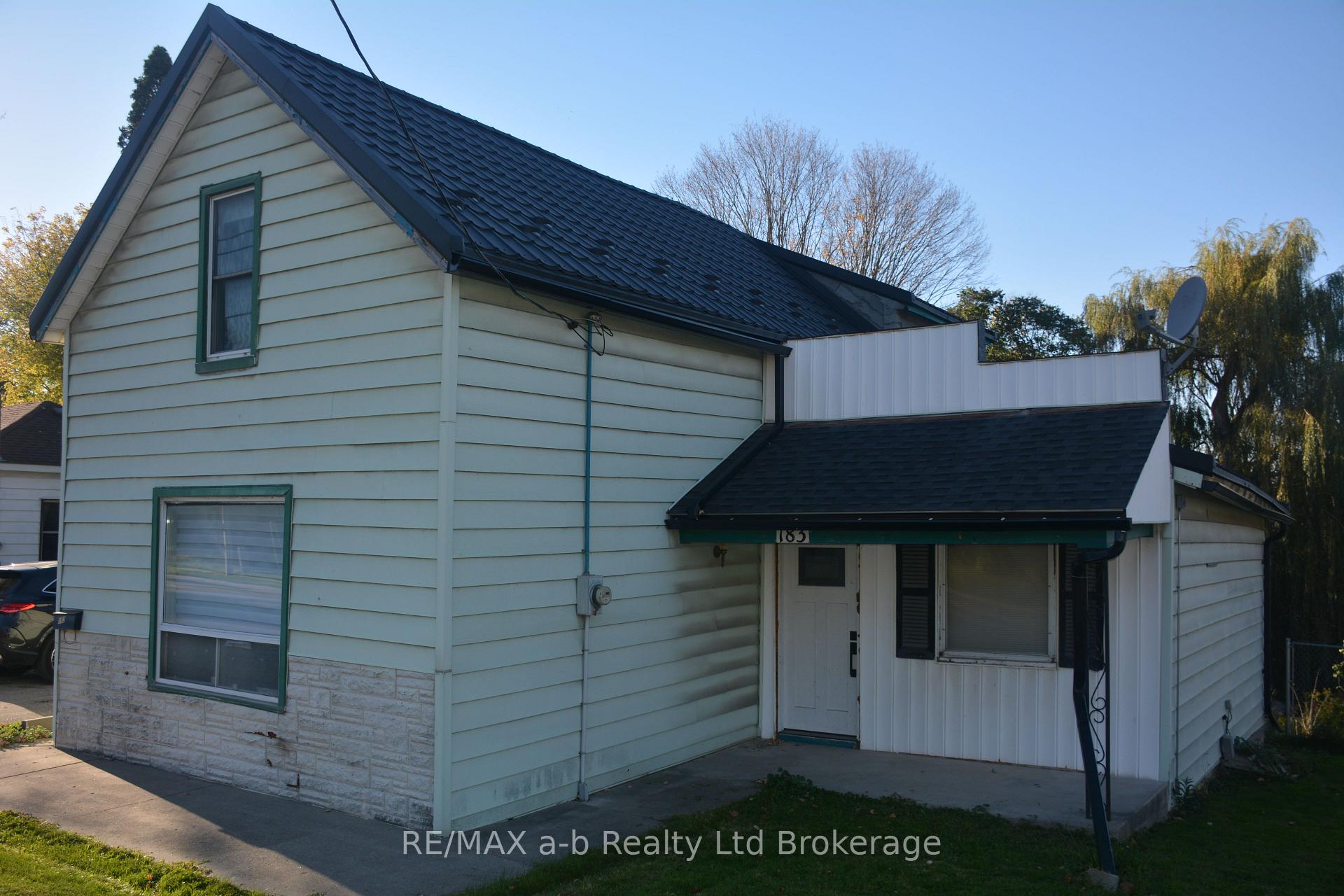 Photo of 183 Charles Street E