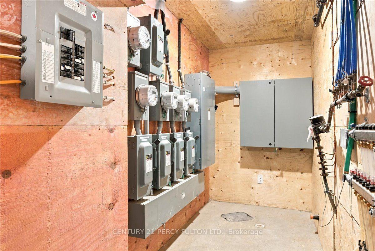 Photo 39 of 113 Hatherley Road, Toronto, Caledonia-Fairbank — HOMEH
