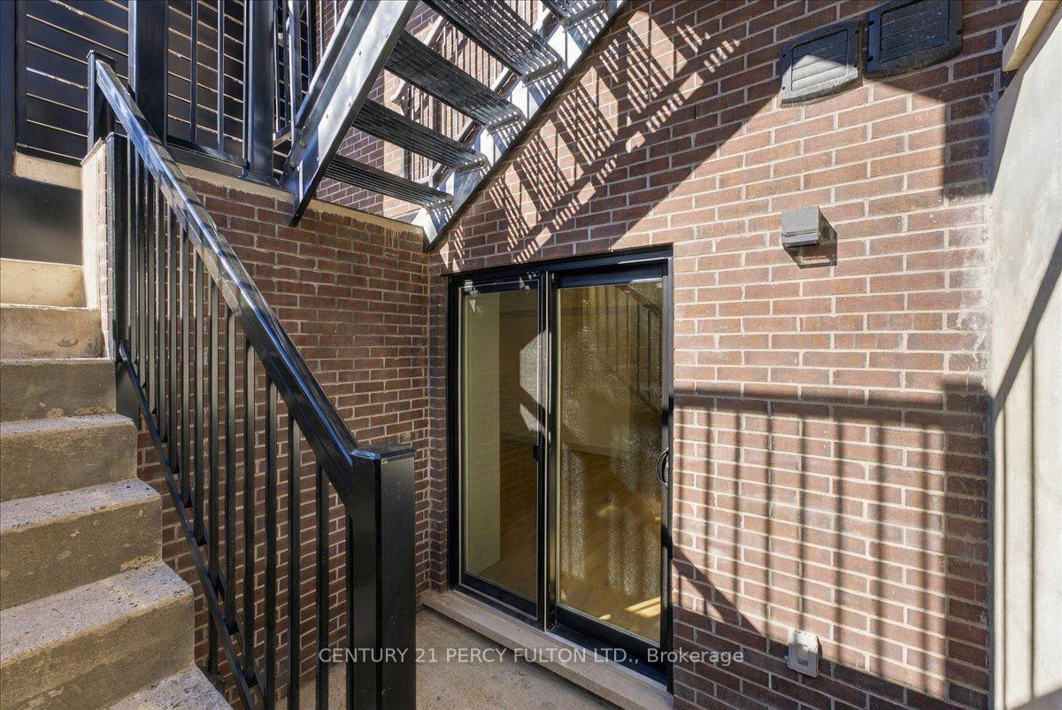 Photo 42 of 113 Hatherley Road, Toronto, Caledonia-Fairbank — HOMEH