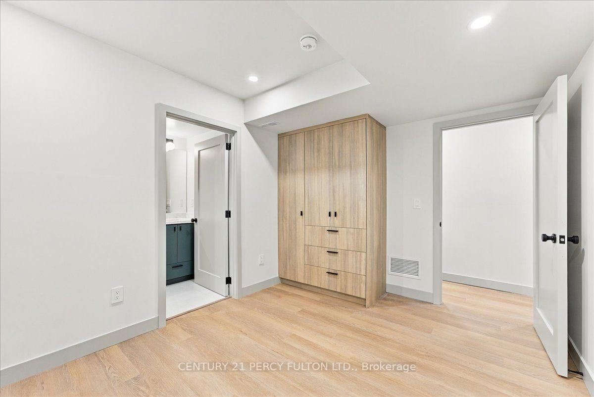 Photo 43 of 113 Hatherley Road, Toronto, Caledonia-Fairbank — HOMEH