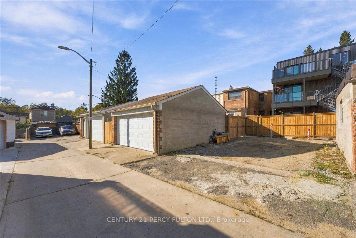 Photo 50 of 113 Hatherley Road, Toronto, Caledonia-Fairbank — HOMEH