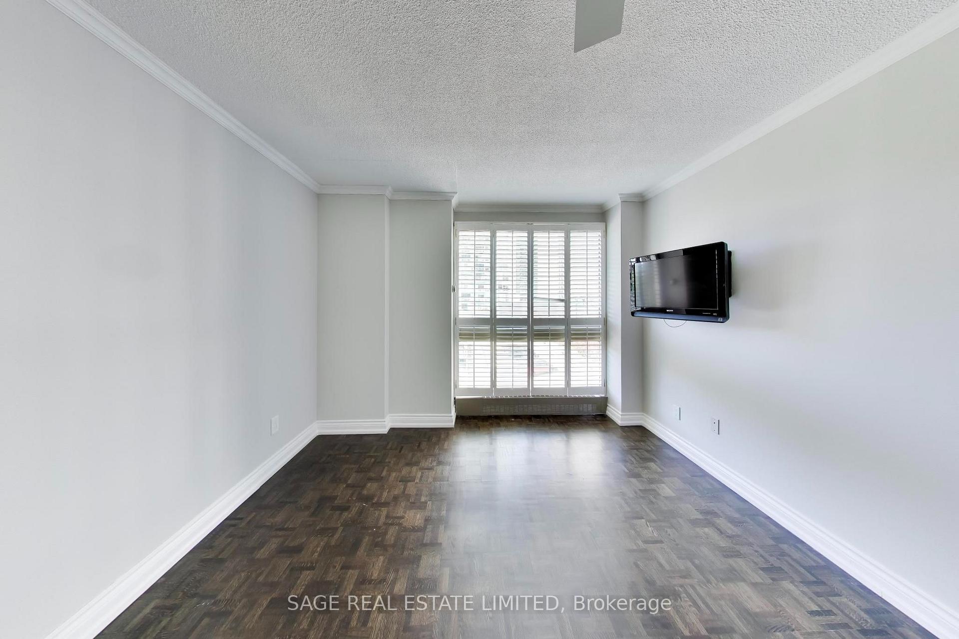 Photo 12 of Unit 403, 63 St Clair Avenue W, Toronto, Yonge-St. Clair — HOMEH