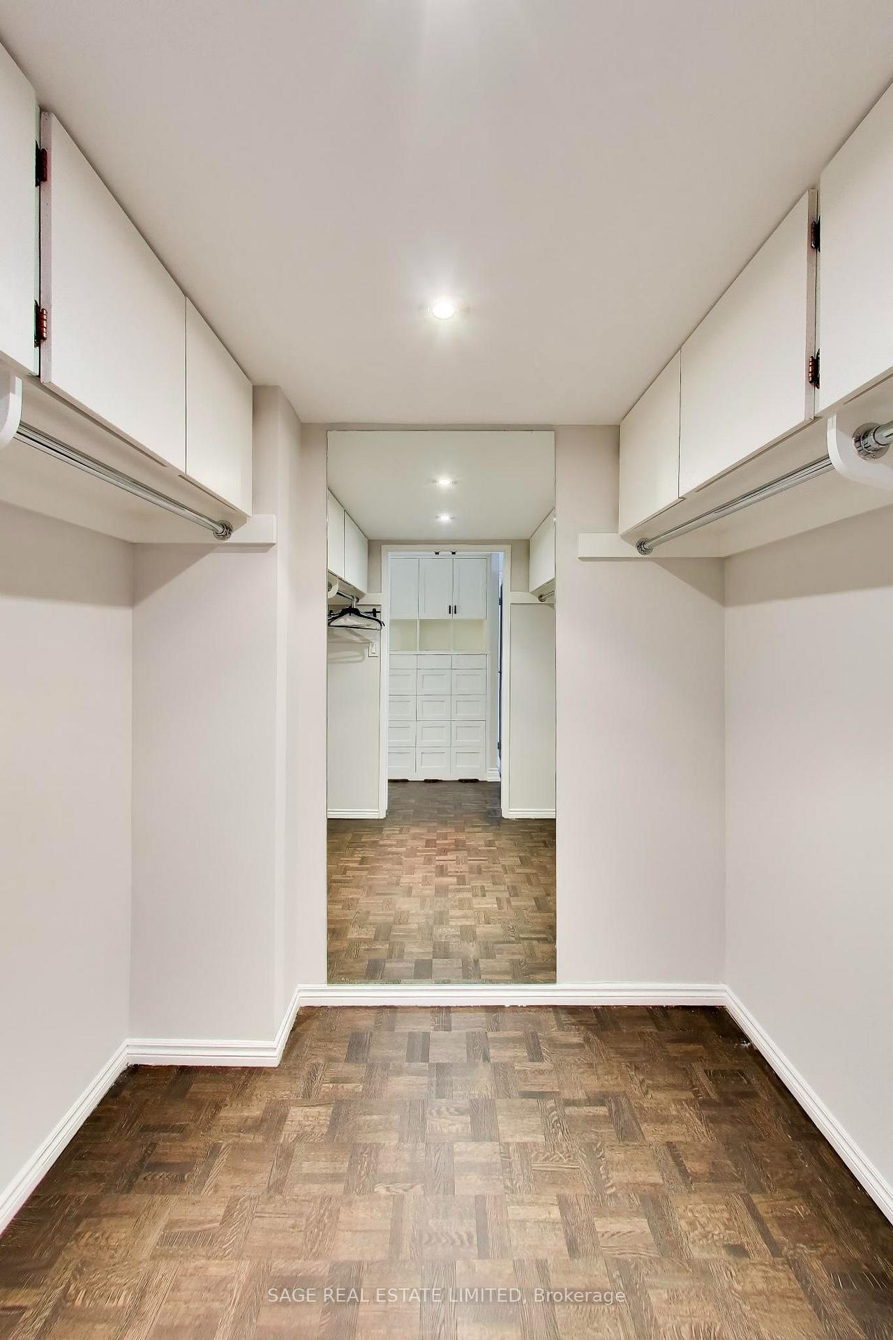 Photo 14 of Unit 403, 63 St Clair Avenue W, Toronto, Yonge-St. Clair — HOMEH