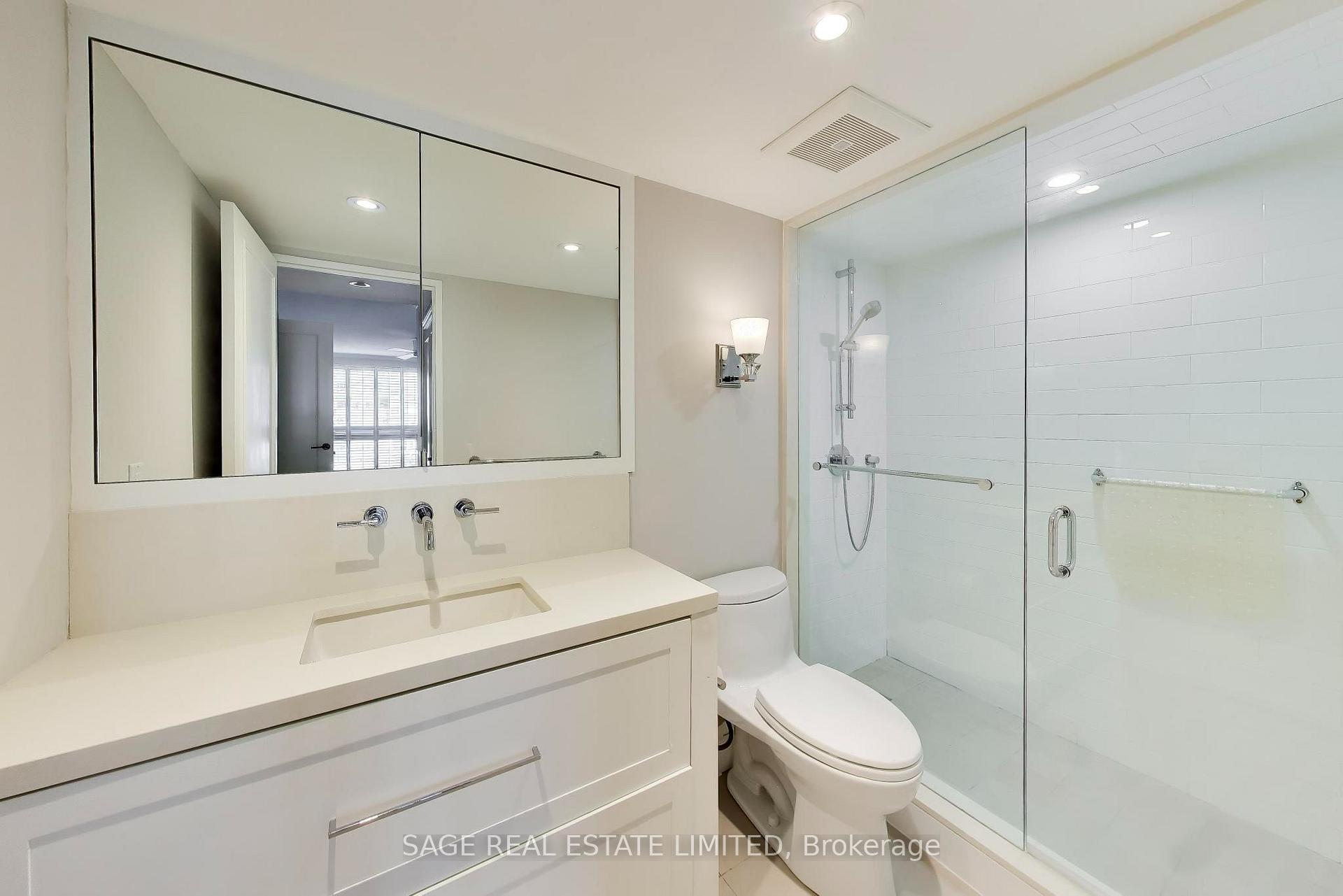 Photo 15 of Unit 403, 63 St Clair Avenue W, Toronto, Yonge-St. Clair — HOMEH