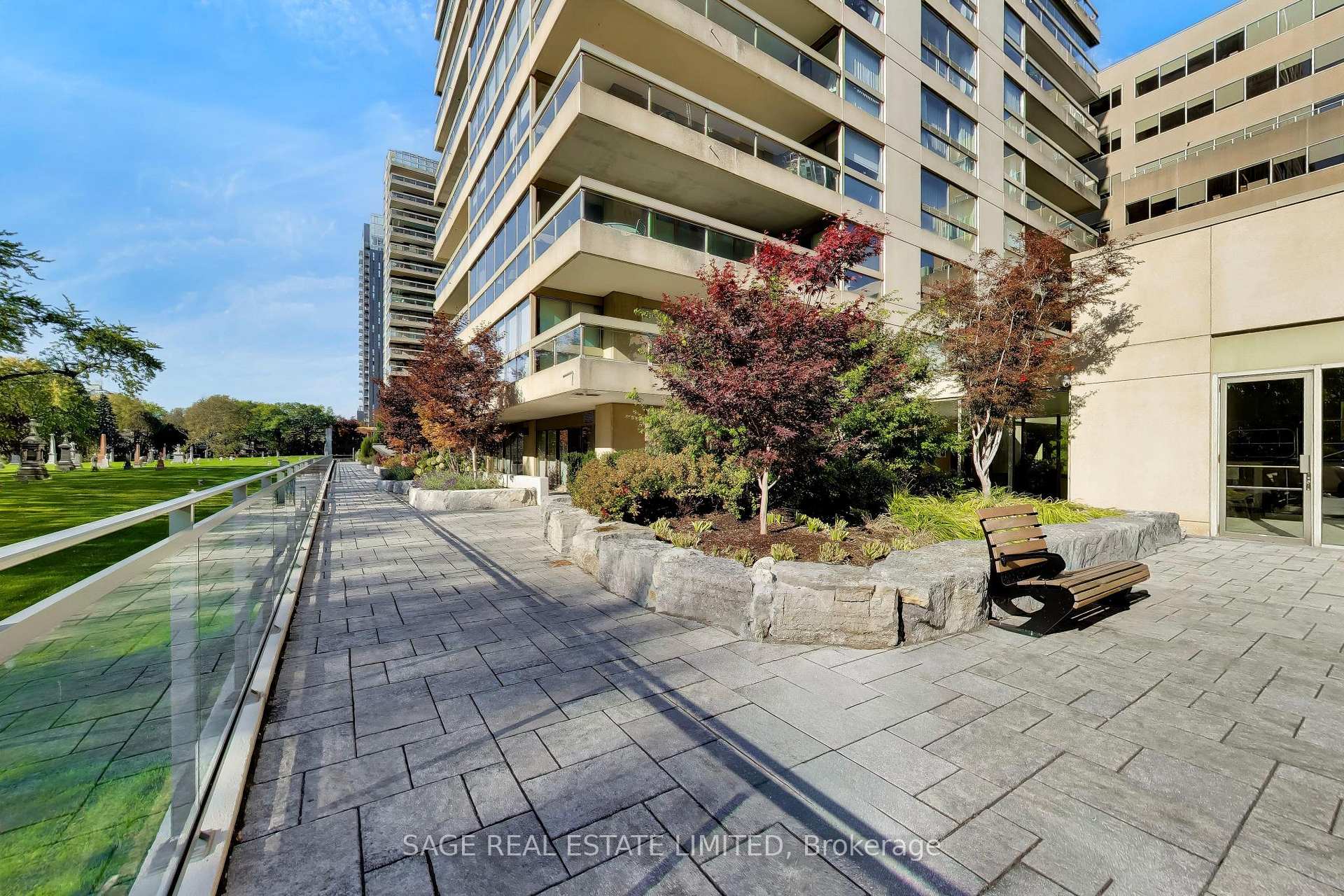 Photo 36 of Unit 403, 63 St Clair Avenue W, Toronto, Yonge-St. Clair — HOMEH