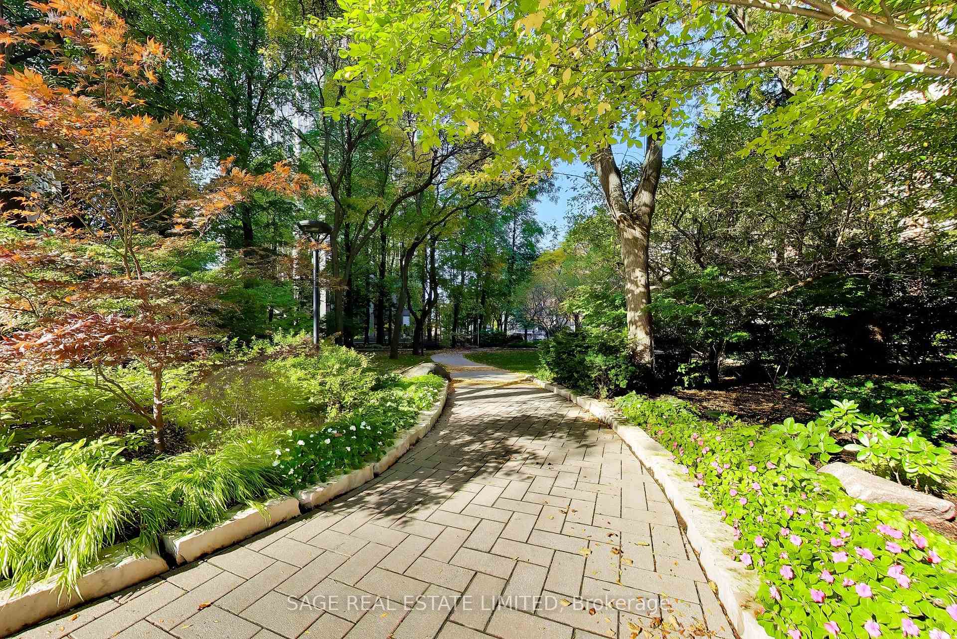 Photo 40 of Unit 403, 63 St Clair Avenue W, Toronto, Yonge-St. Clair — HOMEH