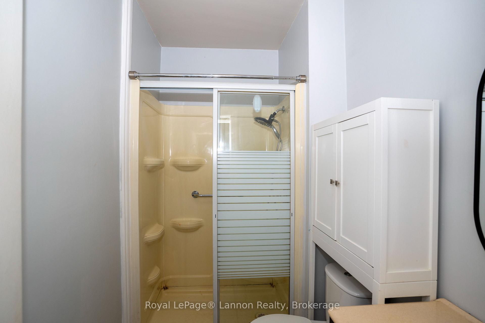Photo 15 of 738 Mortimer Avenue E, Thunder Bay, Westfort — HOMEH
