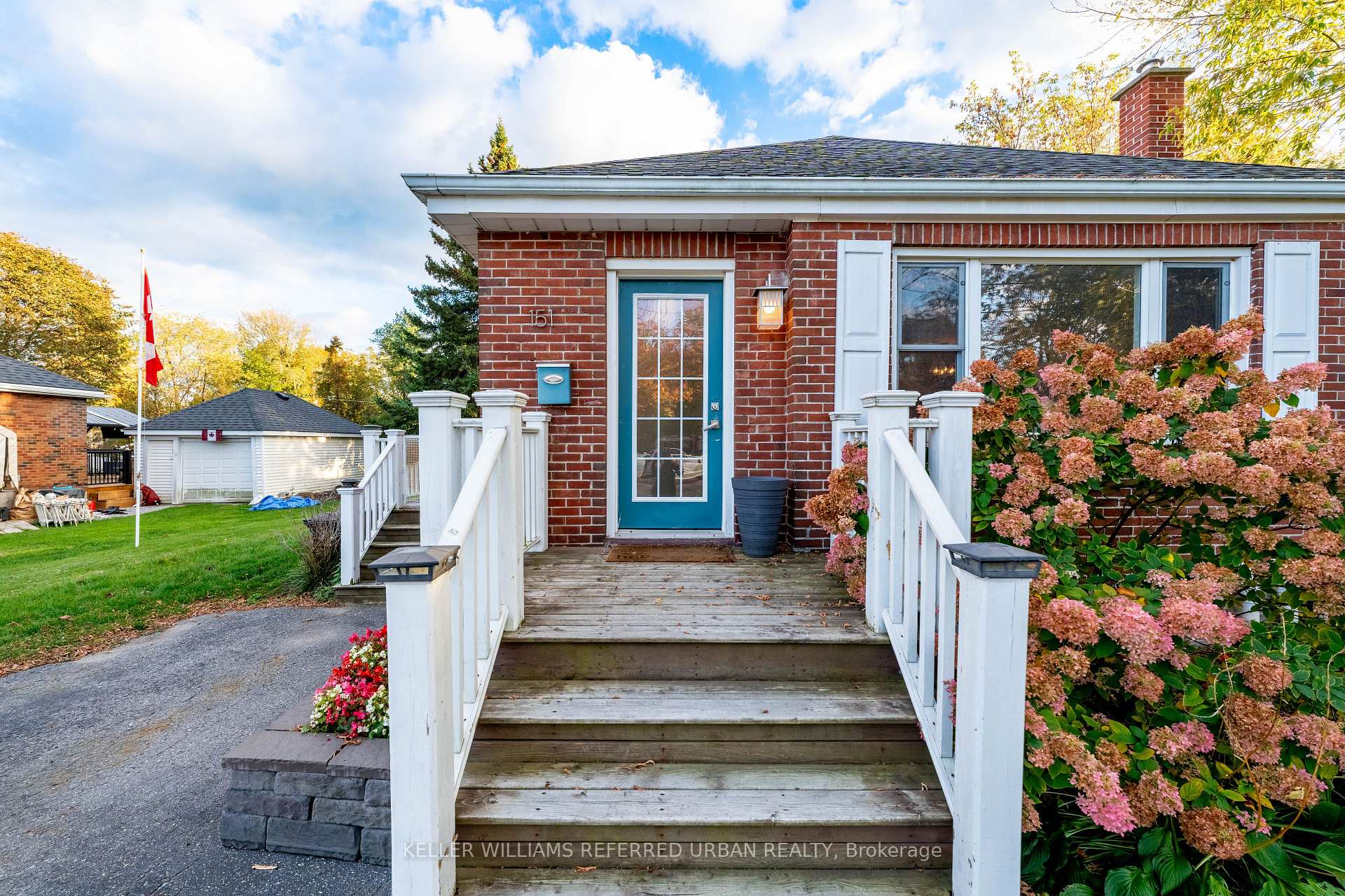 Photo 3 of 151 University Avenue E, Cobourg — HOMEH