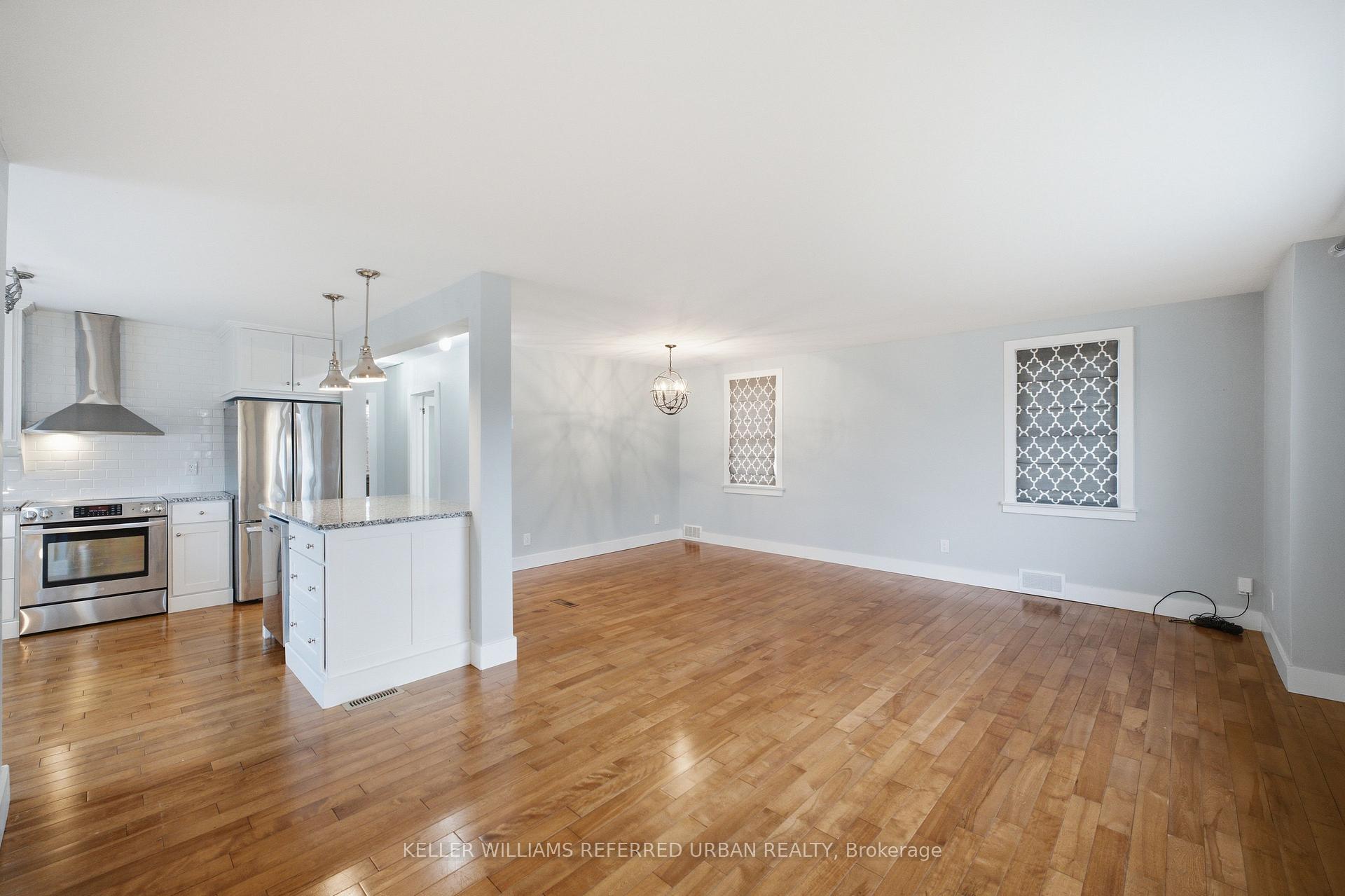 Photo 8 of 151 University Avenue E, Cobourg — HOMEH