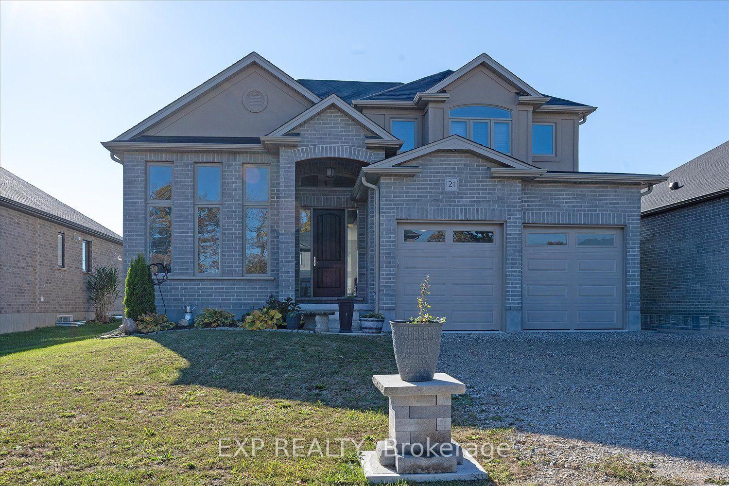 Photo 1 of 21 Sycamore Drive N, Tillsonburg — HOMEH