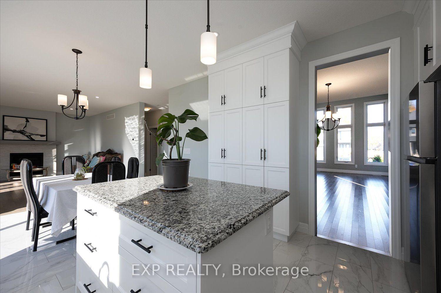 Photo 13 of 21 Sycamore Drive N, Tillsonburg — HOMEH