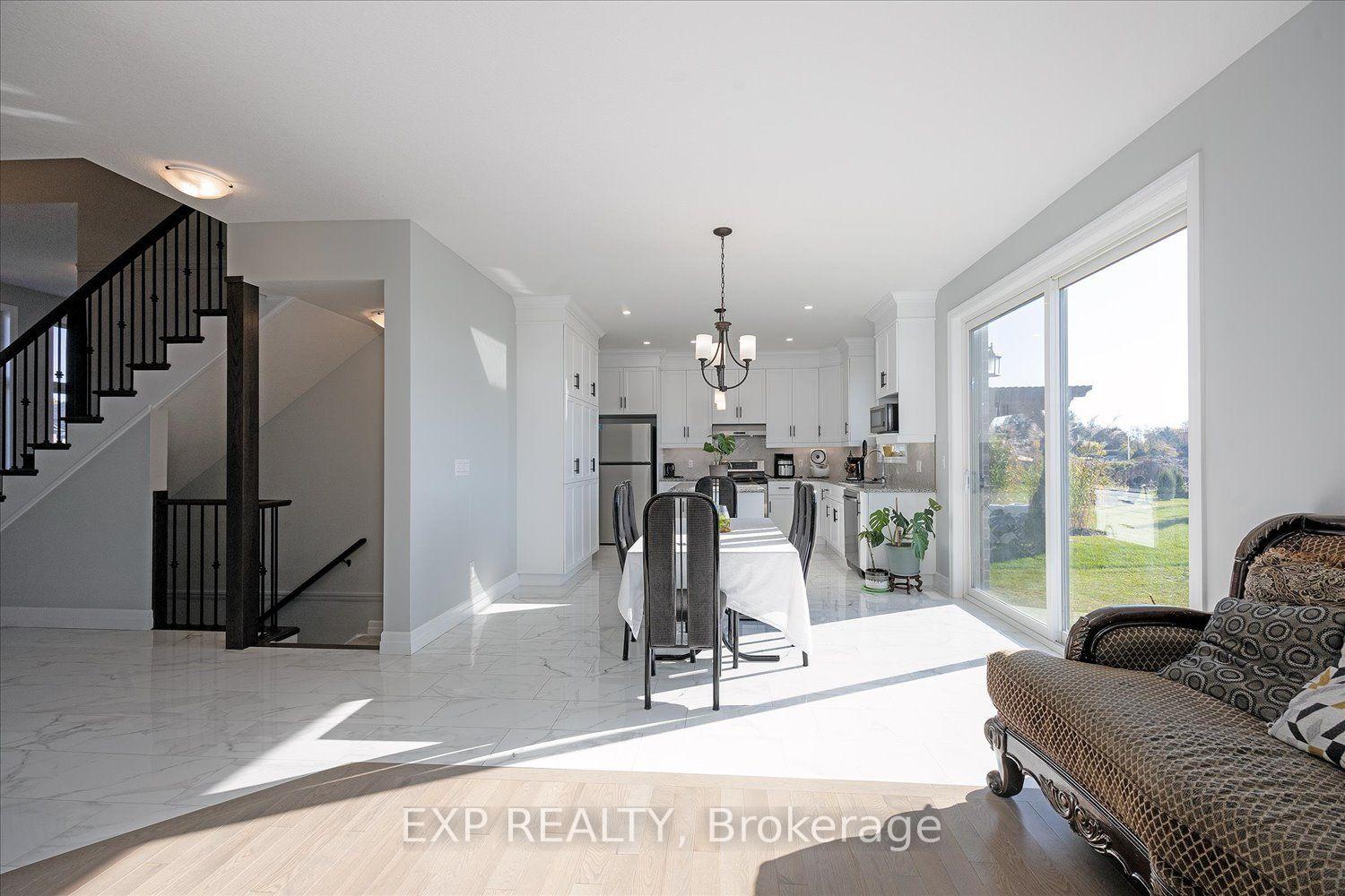 Photo 18 of 21 Sycamore Drive N, Tillsonburg — HOMEH