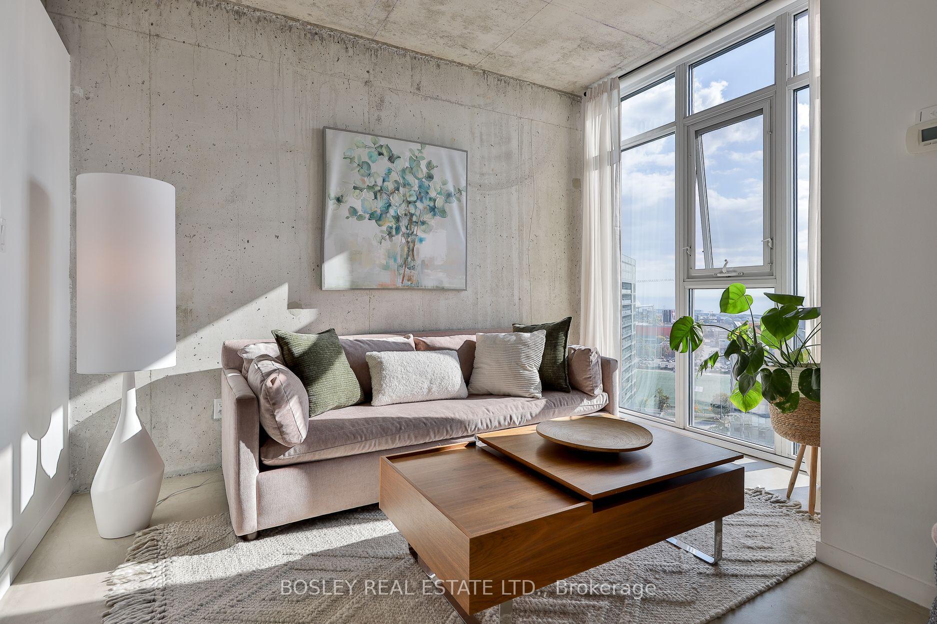 Photo of Unit 1716, 150 Sudbury Street