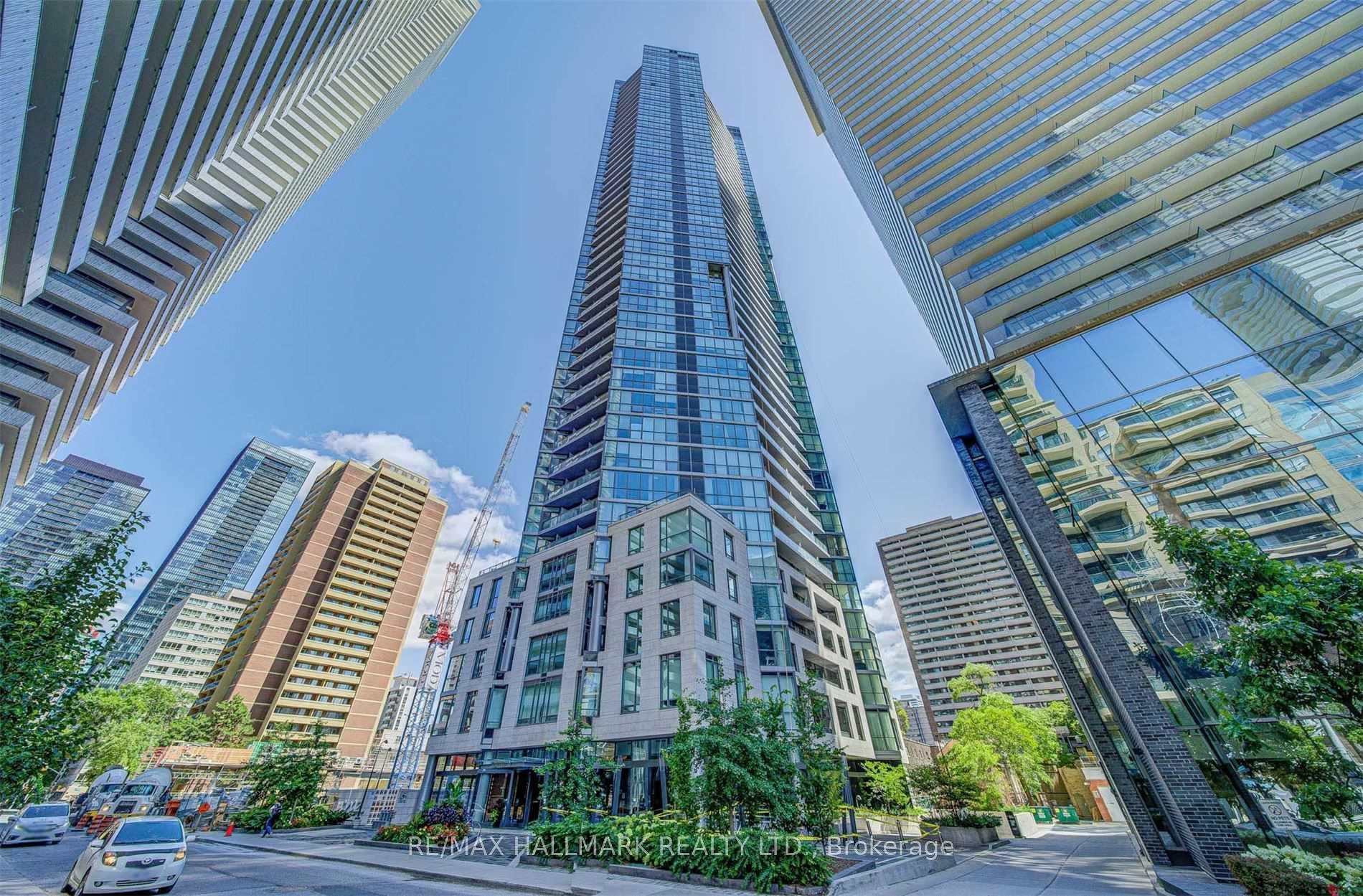 Photo of Unit 3805, 45 Charles Street E