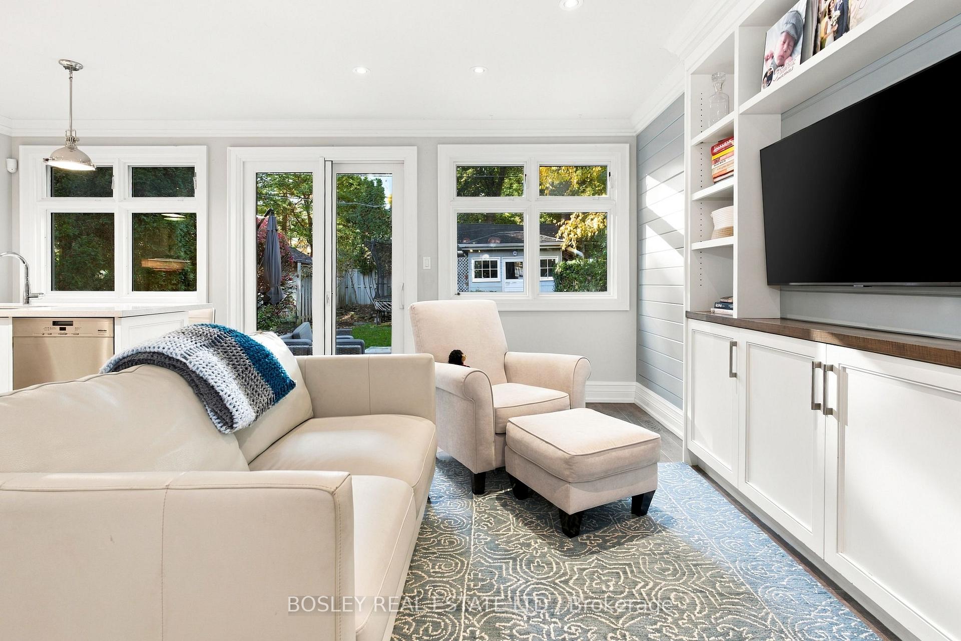 Photo 10 of 45 Chudleigh Avenue, Toronto, Lawrence Park South — HOMEH