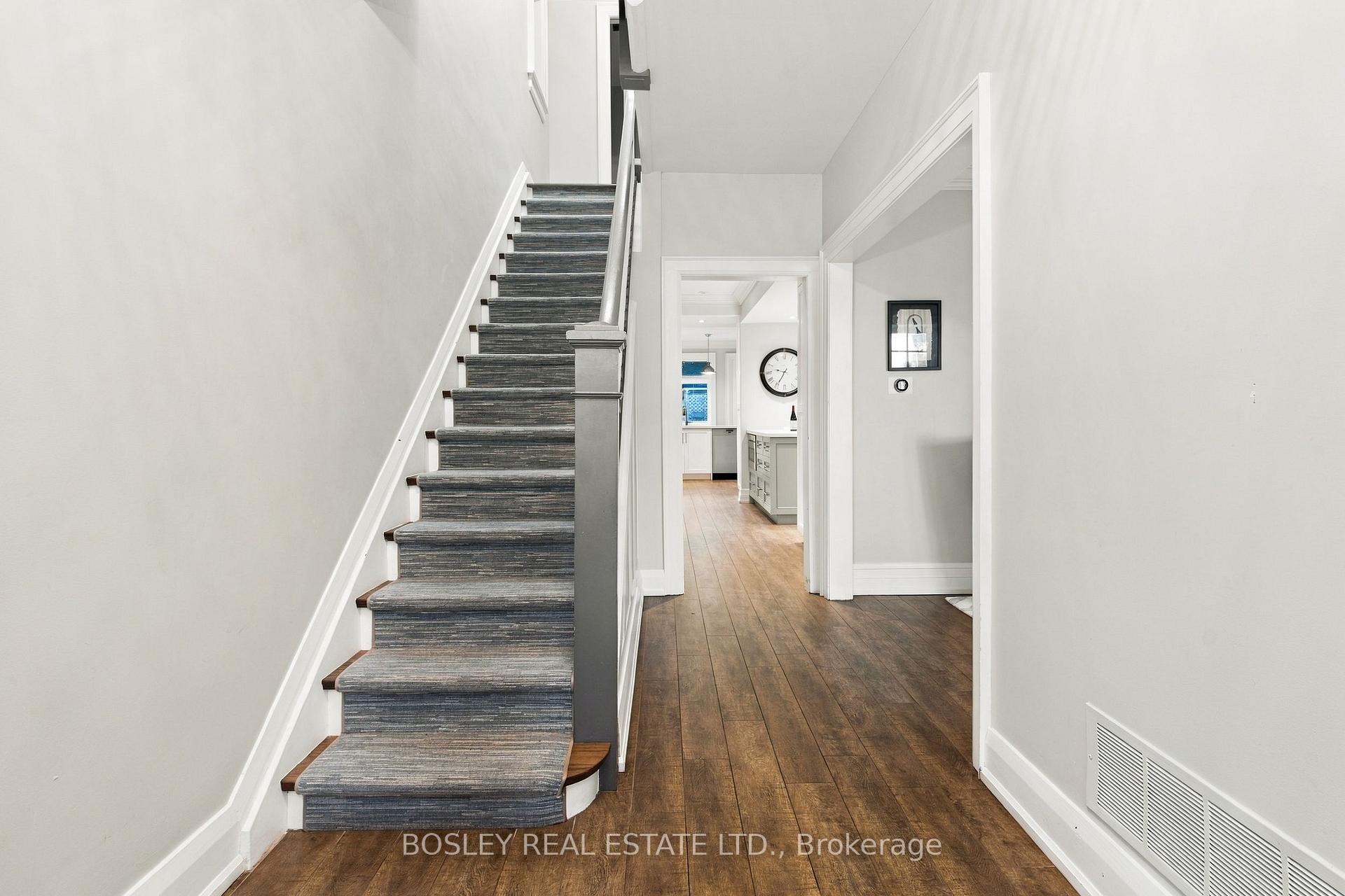 Photo 26 of 45 Chudleigh Avenue, Toronto, Lawrence Park South — HOMEH