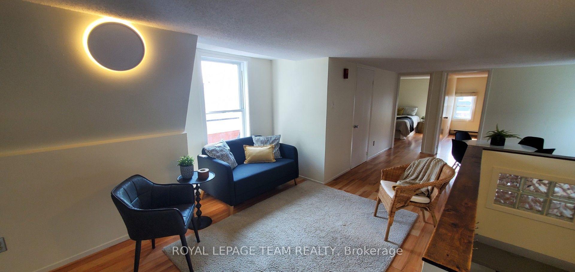 Photo 3 of Unit 4, 613 Gilmour Street, Ottawa, Ottawa Centre — HOMEH