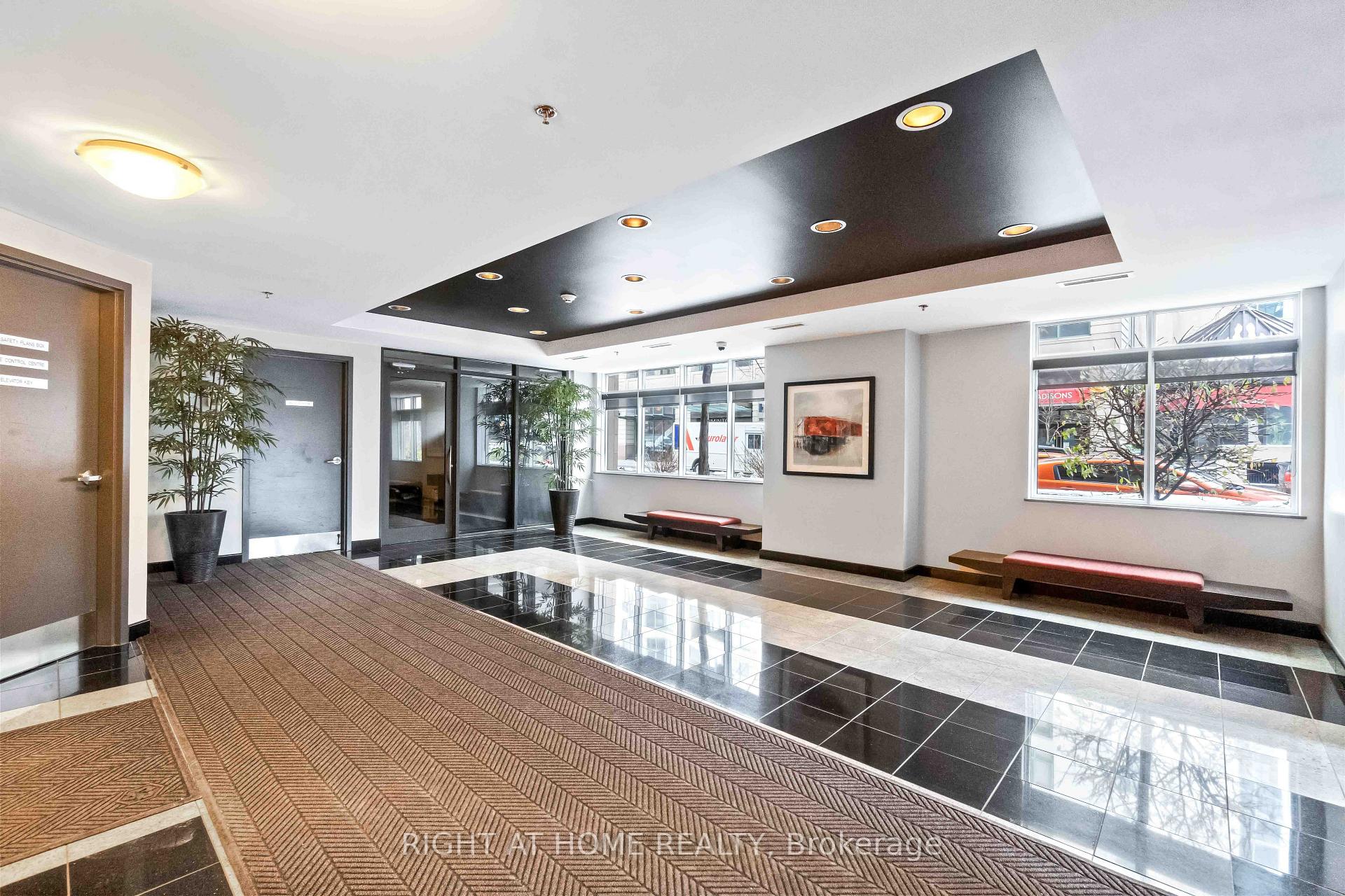 Photo 5 of Unit 701, 445 Laurier Avenue W, Ottawa, Ottawa Centre — HOMEH