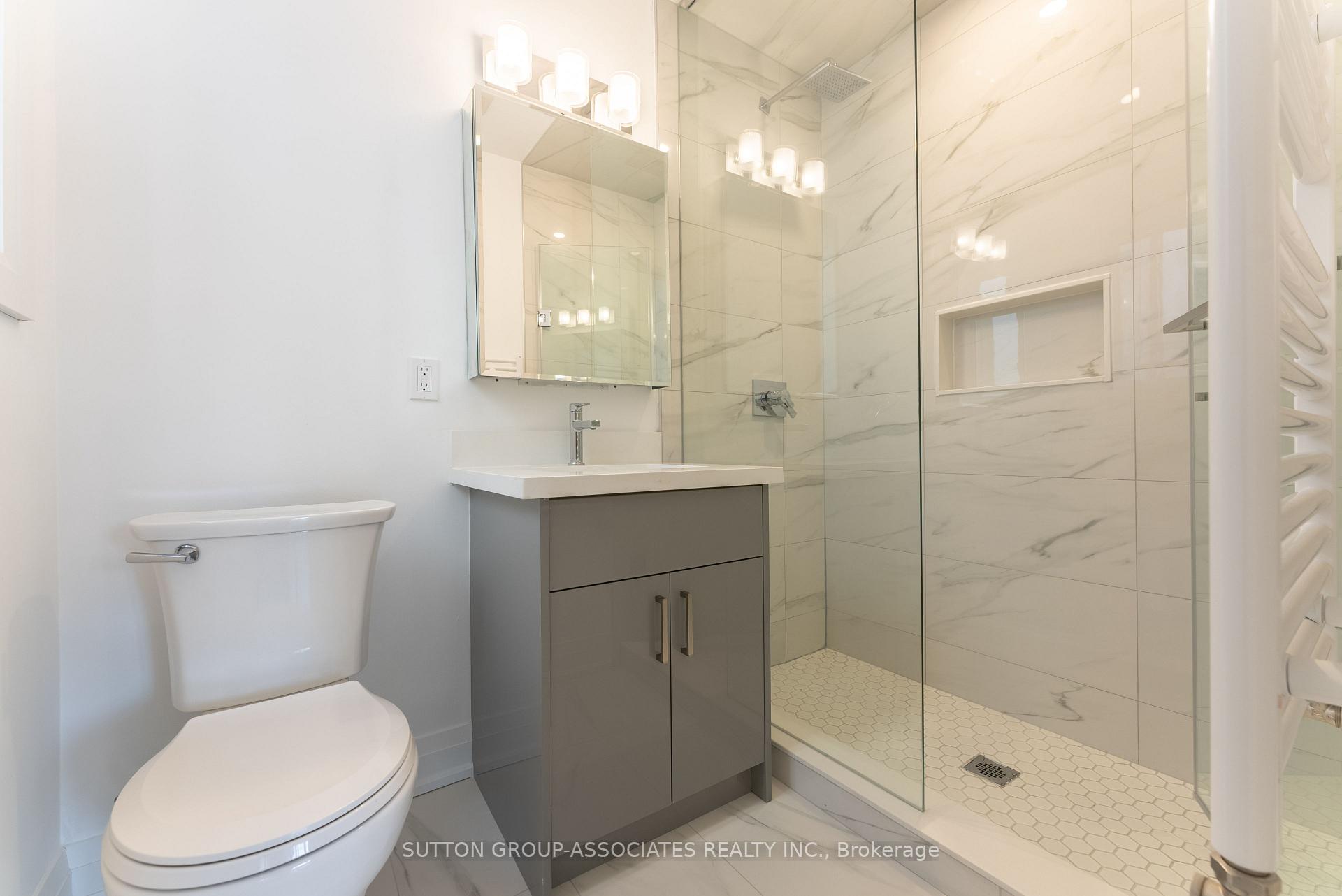 Photo 14 of 8 Glen Edyth Drive, Toronto, Casa Loma — HOMEH