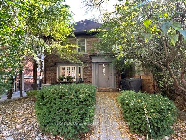 Photo 2 of 11 Poplar Plains Crescent, Toronto, Casa Loma — HOMEH