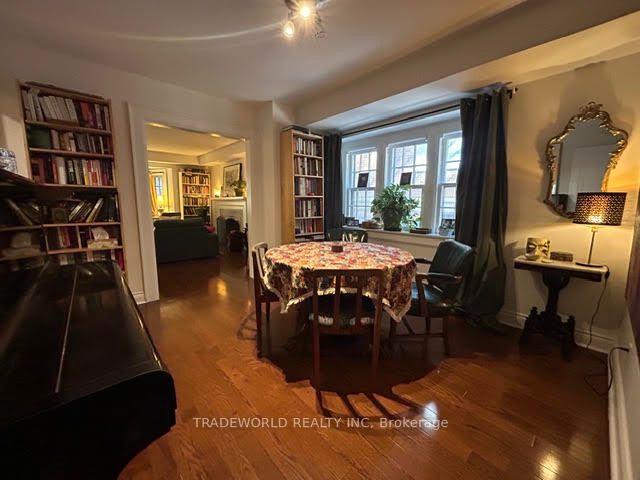 Photo 6 of 11 Poplar Plains Crescent, Toronto, Casa Loma — HOMEH