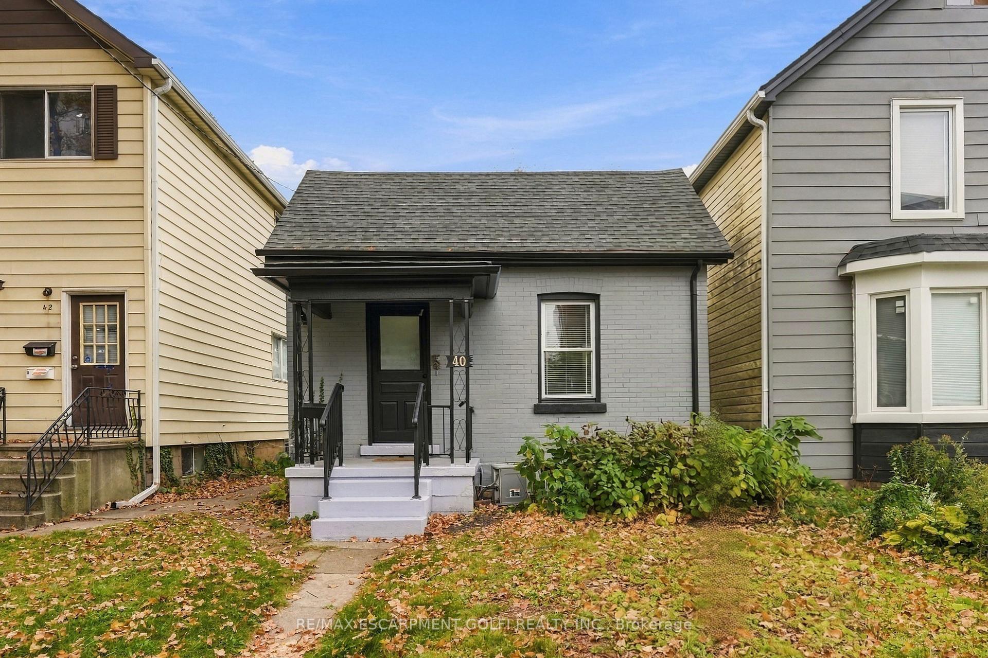 Photo of 40 Aikman Avenue