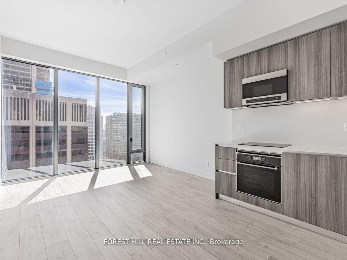 Photo 3 of Unit 4405, 8 Cumberland Street, Toronto, The Annex — HOMEH