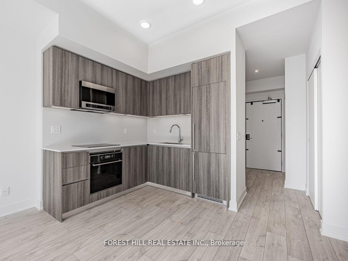 Photo 6 of Unit 4405, 8 Cumberland Street, Toronto, The Annex — HOMEH
