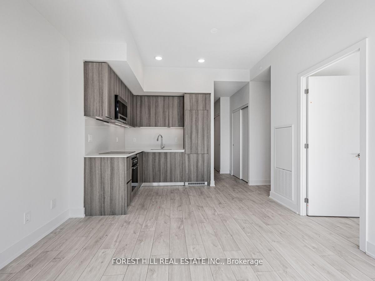 Photo 8 of Unit 4405, 8 Cumberland Street, Toronto, The Annex — HOMEH
