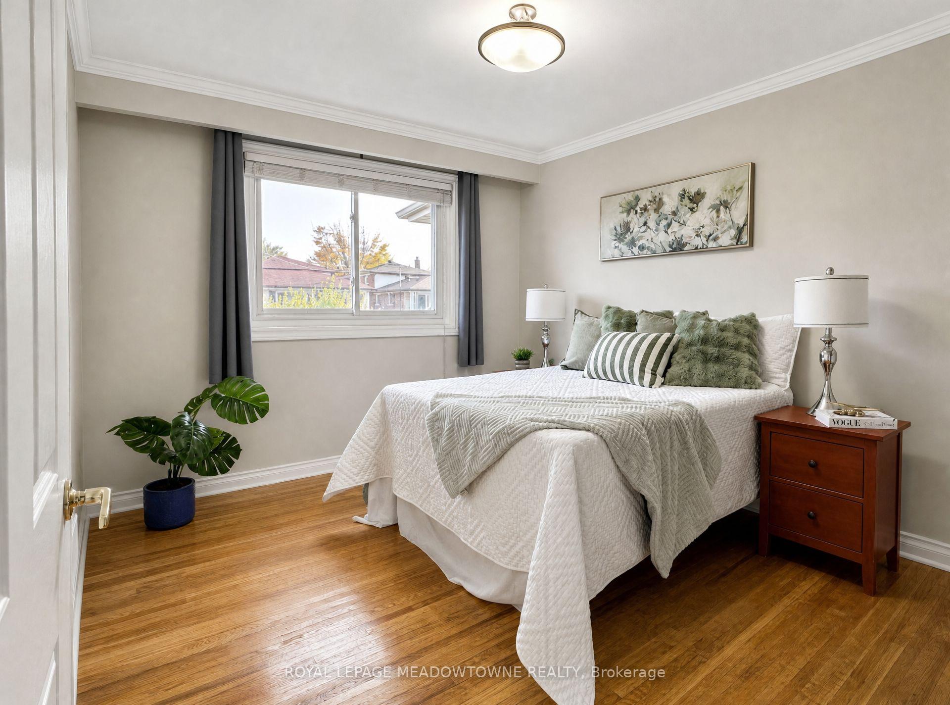 Photo 14 of Unit Upper, 158 Coronation Drive, Scarborough, West Hill — HOMEH