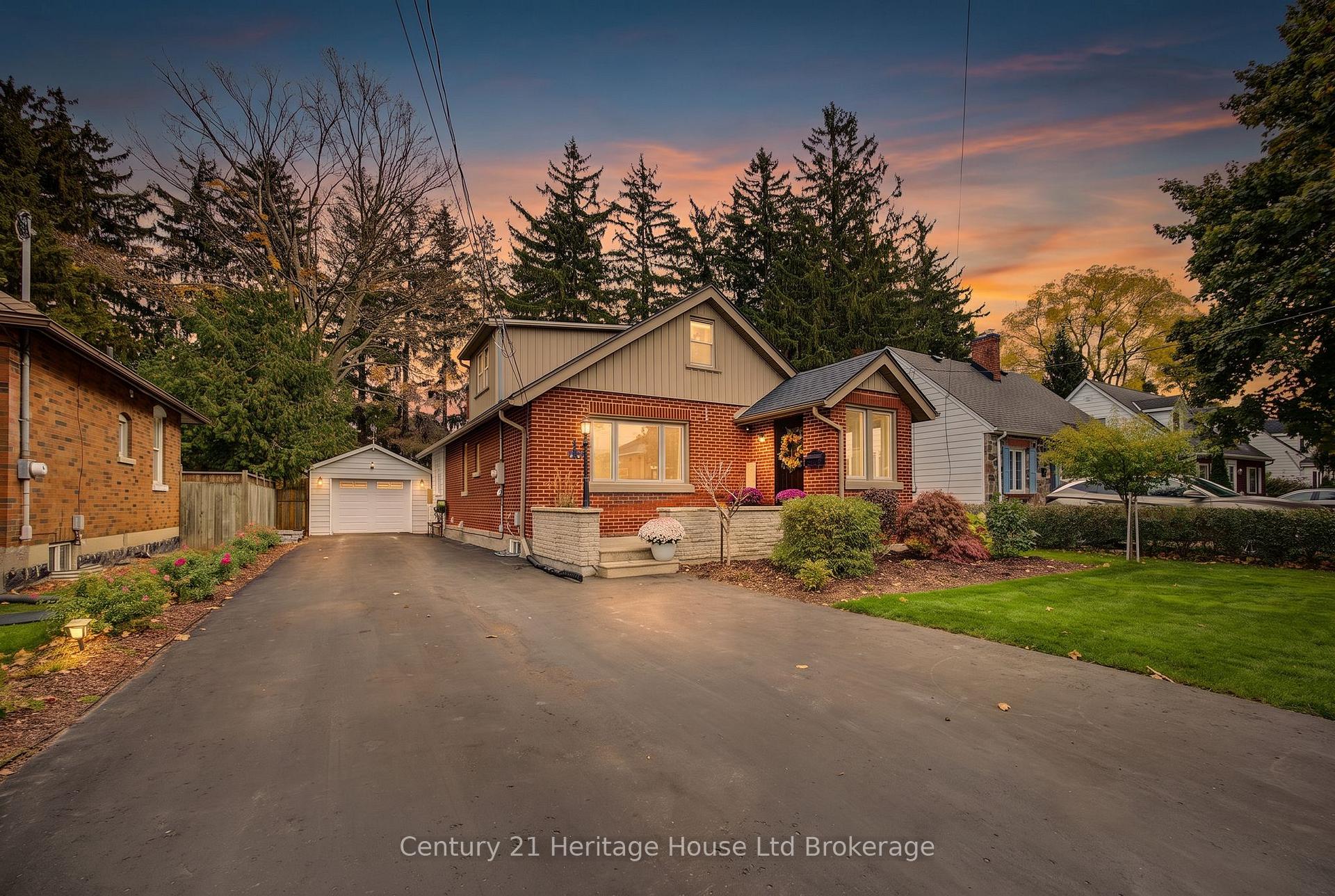 Photo of 346 Graham Street