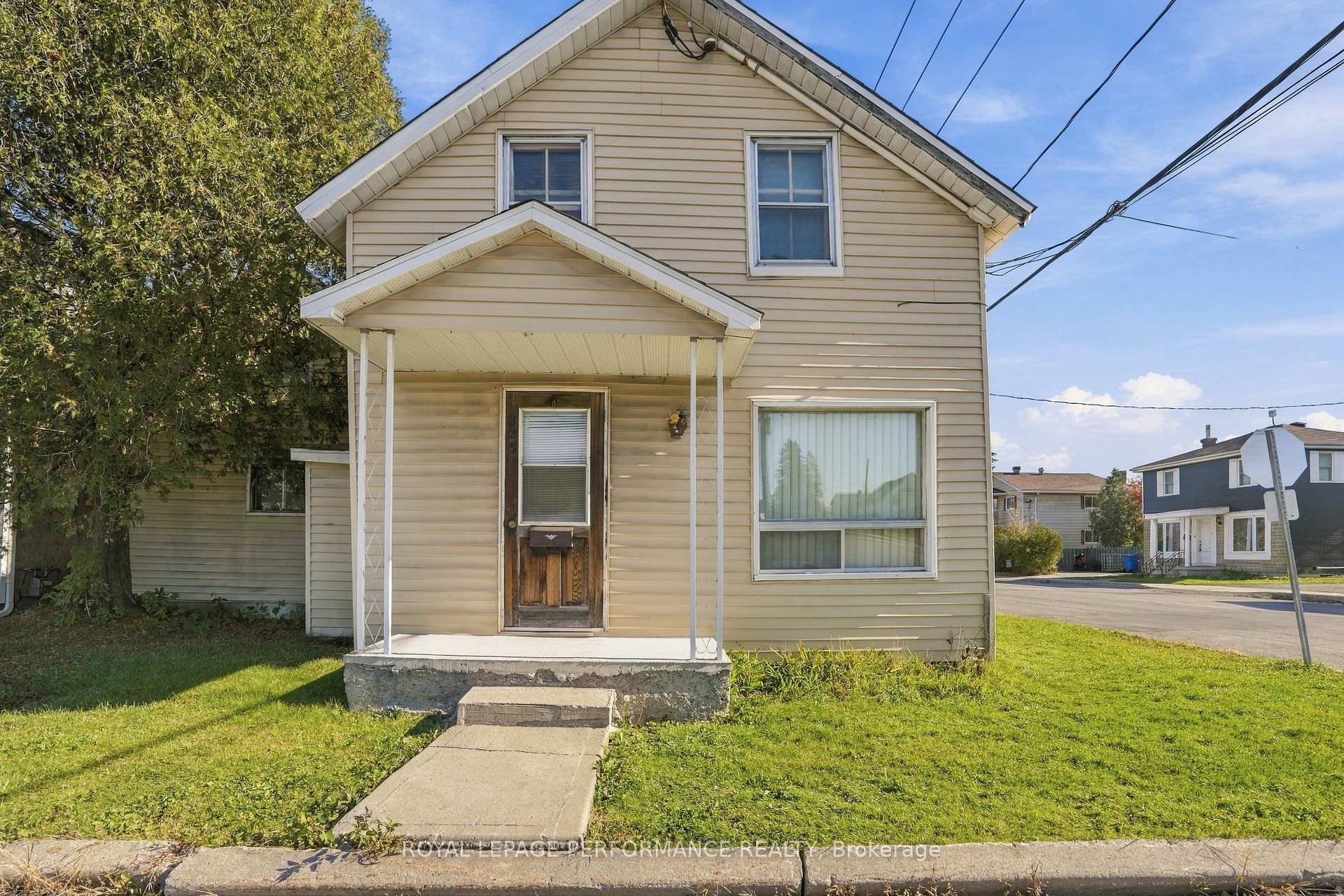 Photo of 325 Kitchener Street