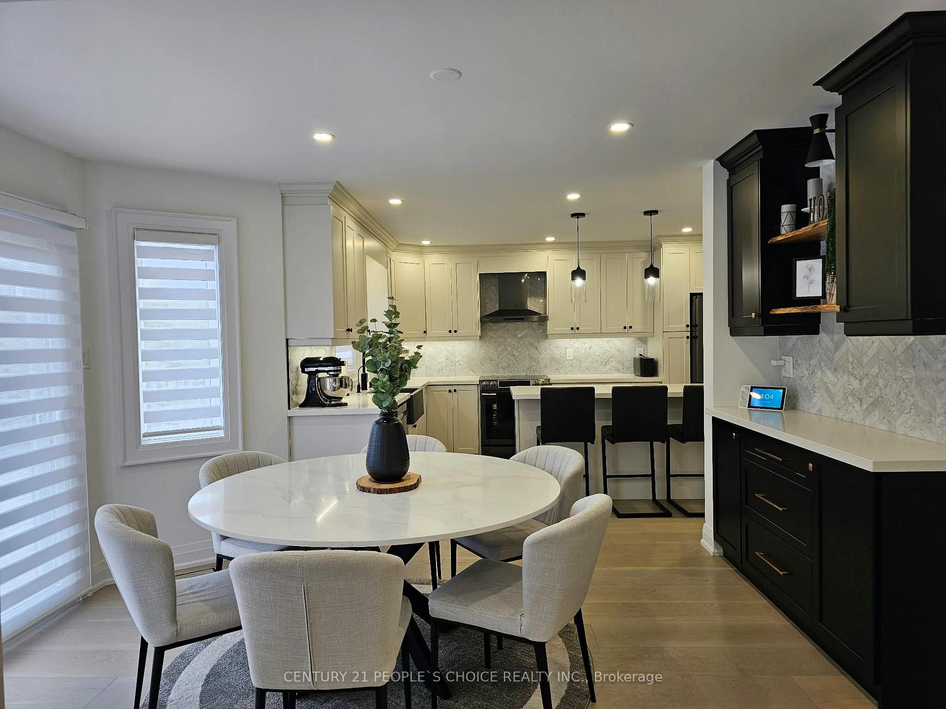 Photo 10 of 7 Penhurst Place, Caledon, Bolton East — HOMEH