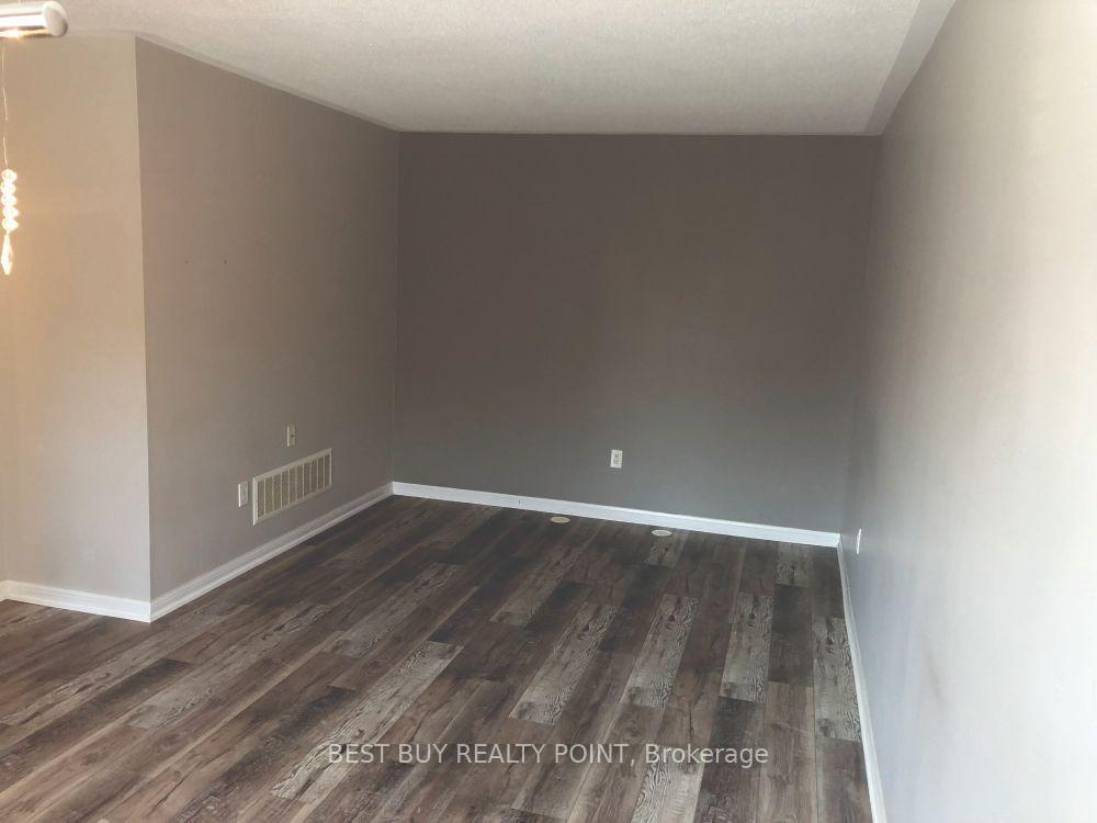 Photo 10 of 628 Frank Place, Milton, Harrison — HOMEH