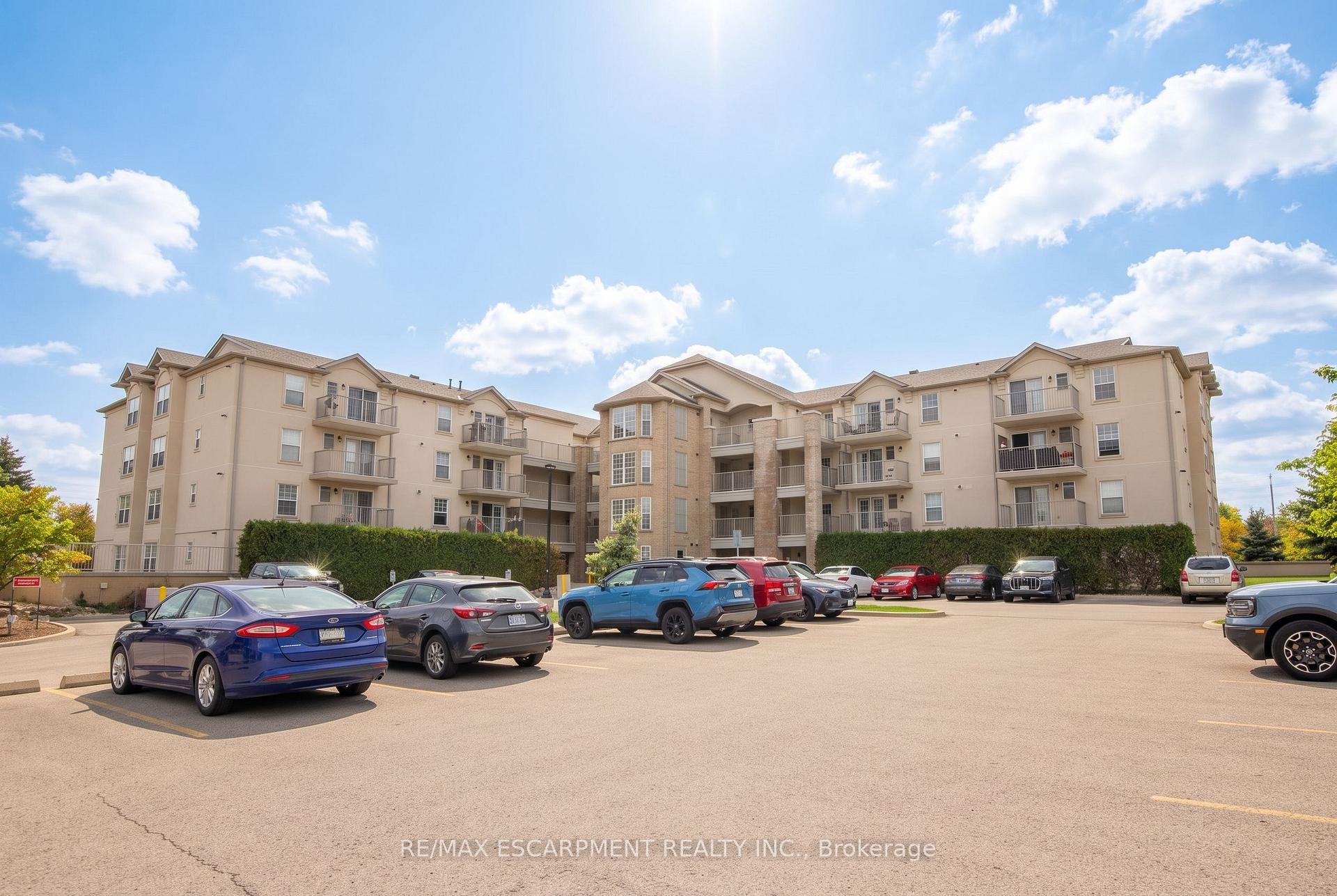 Photo of Unit 207, 1480 Bishops Gate