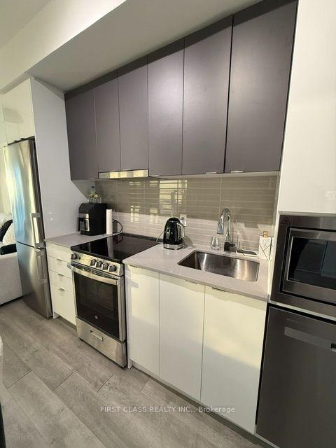Photo 5 of Unit 2604, 50 Upper Mall Way, Vaughan, Brownridge — HOMEH
