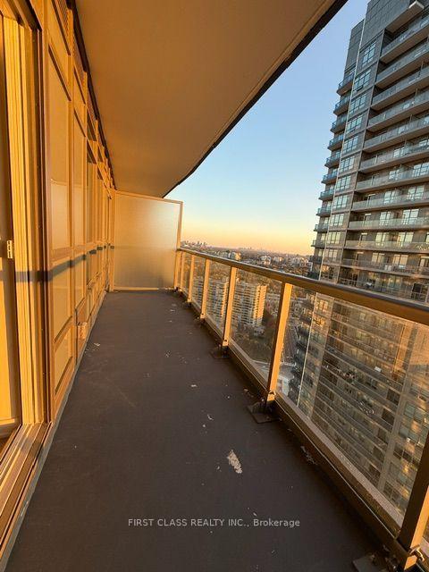 Photo 13 of Unit 2604, 50 Upper Mall Way, Vaughan, Brownridge — HOMEH
