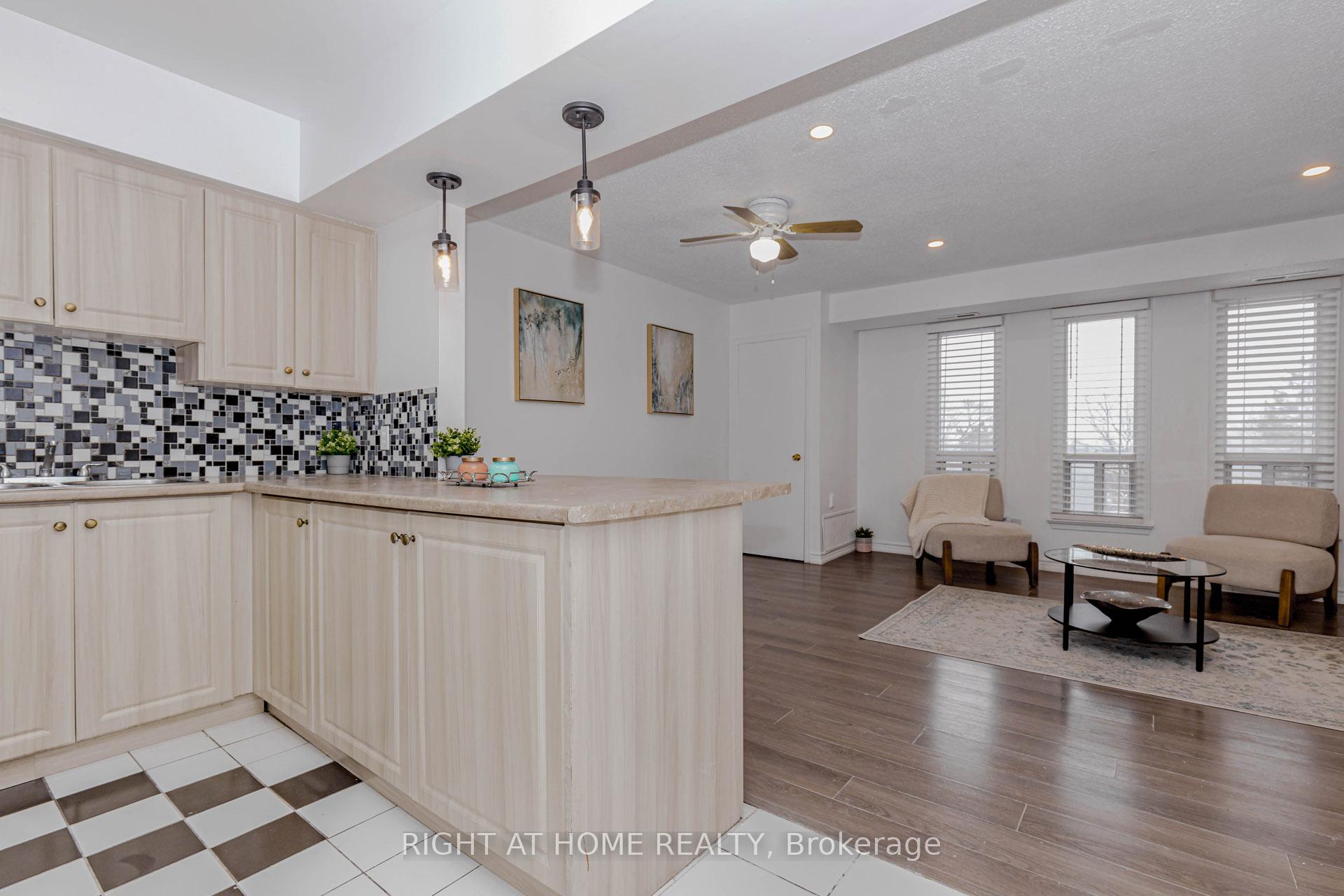 Photo of Unit 3, 40 Rexdale Boulevard