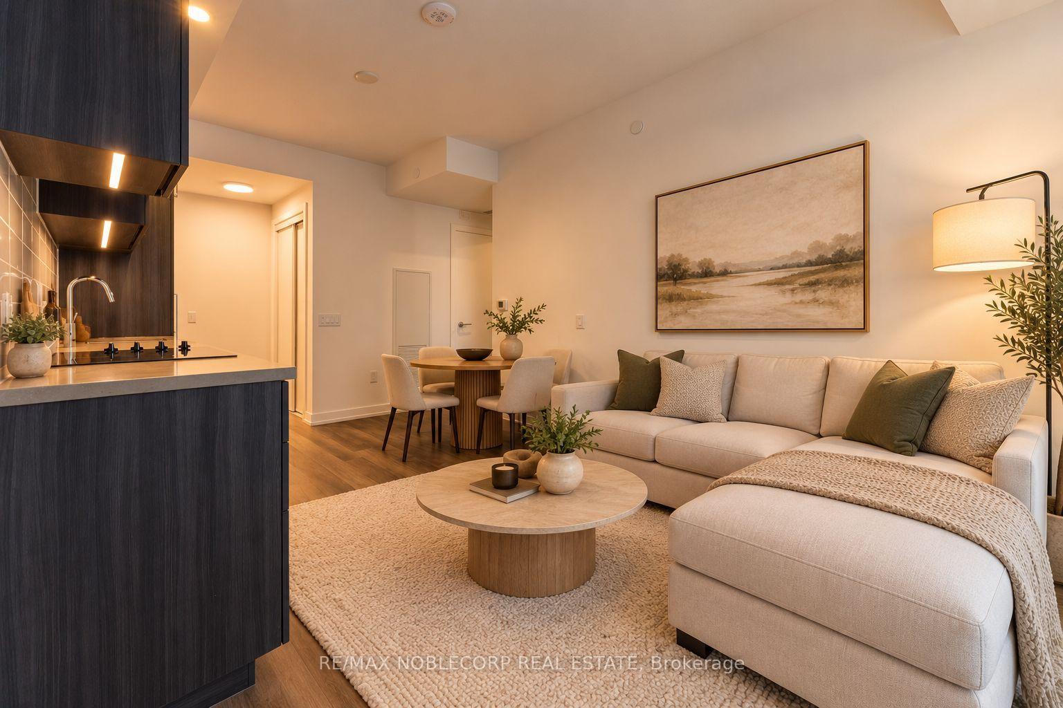 Photo 8 of Unit 1707A, 5 Meadowdale Road, Vaughan, Concord — HOMEH