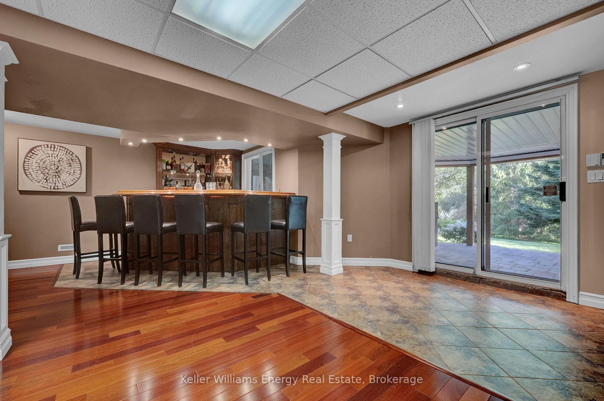 Photo 30 of 35 Living Court, Clarington, Courtice — HOMEH