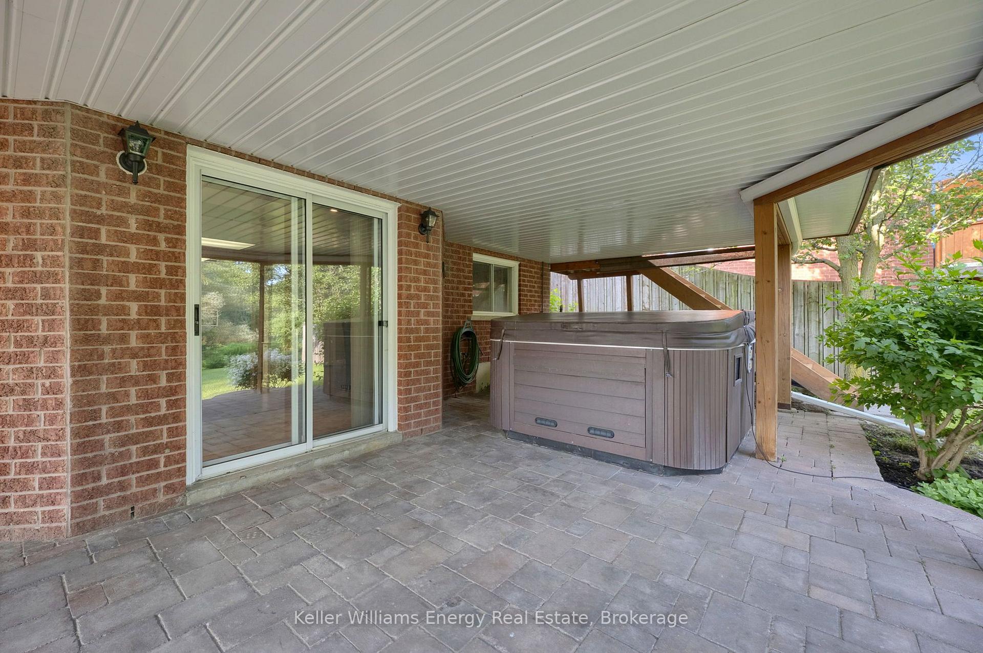 Photo 40 of 35 Living Court, Clarington, Courtice — HOMEH