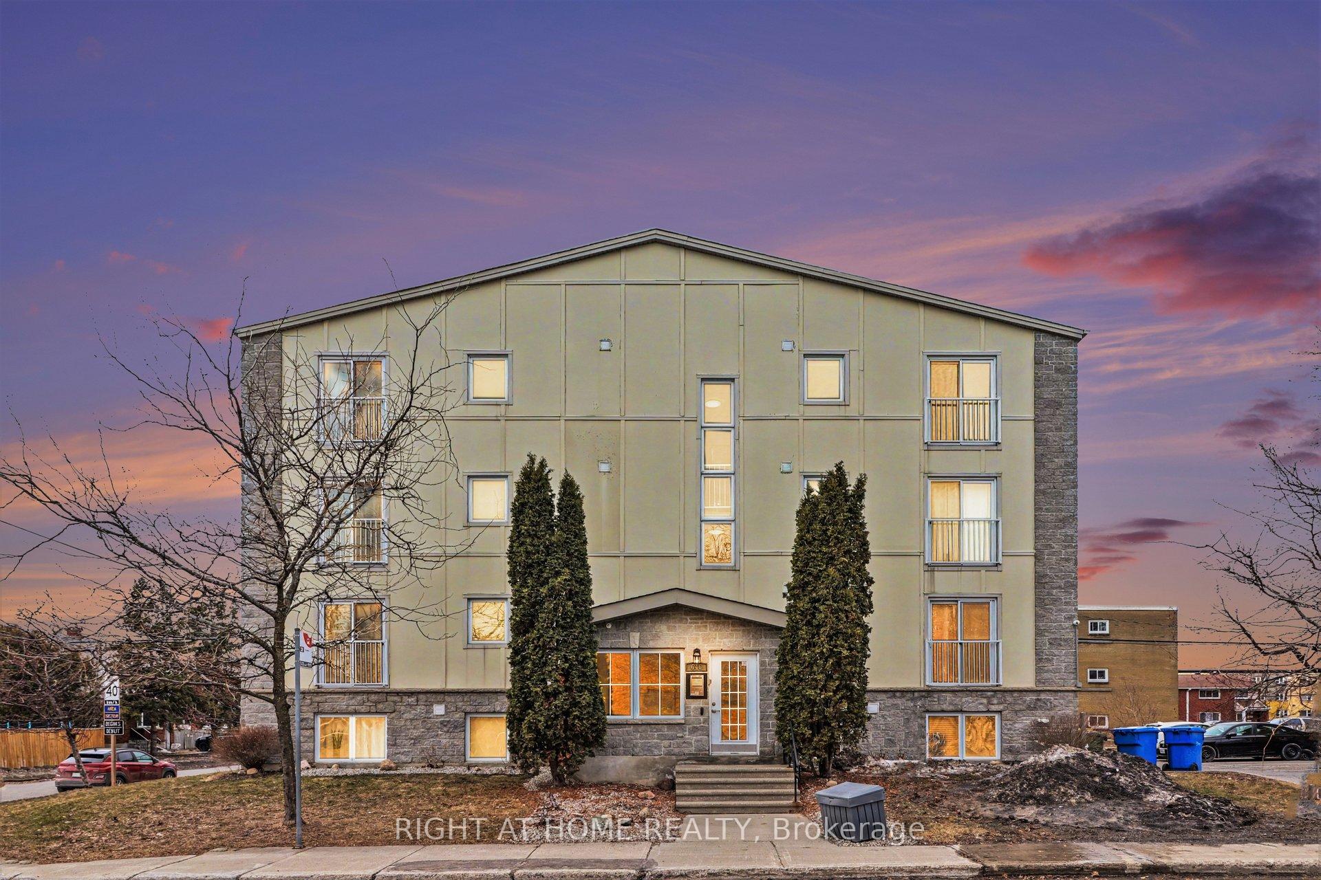 Front of Unit 202, 646 Cummings Avenue
