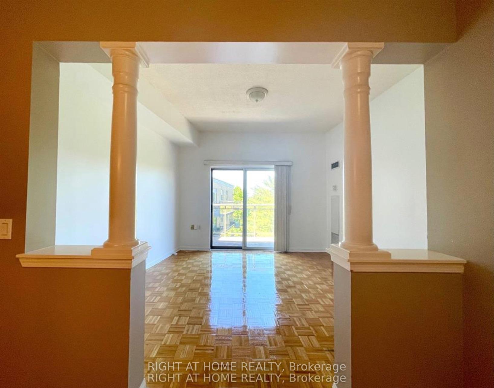 Photo 4 of Unit 501, 2506 Rutherford Road, Vaughan, Maple — HOMEH