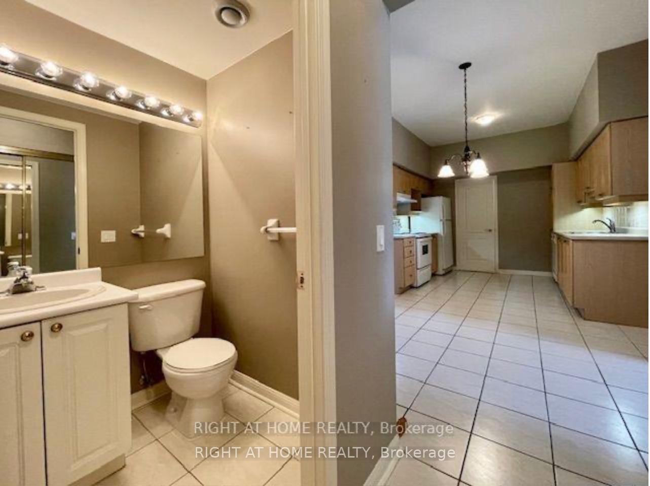 Photo 17 of Unit 501, 2506 Rutherford Road, Vaughan, Maple — HOMEH