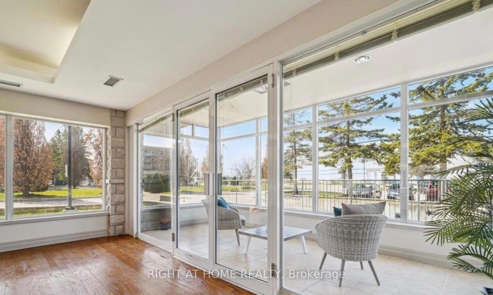 Photo 32 of Unit 501, 2506 Rutherford Road, Vaughan, Maple — HOMEH