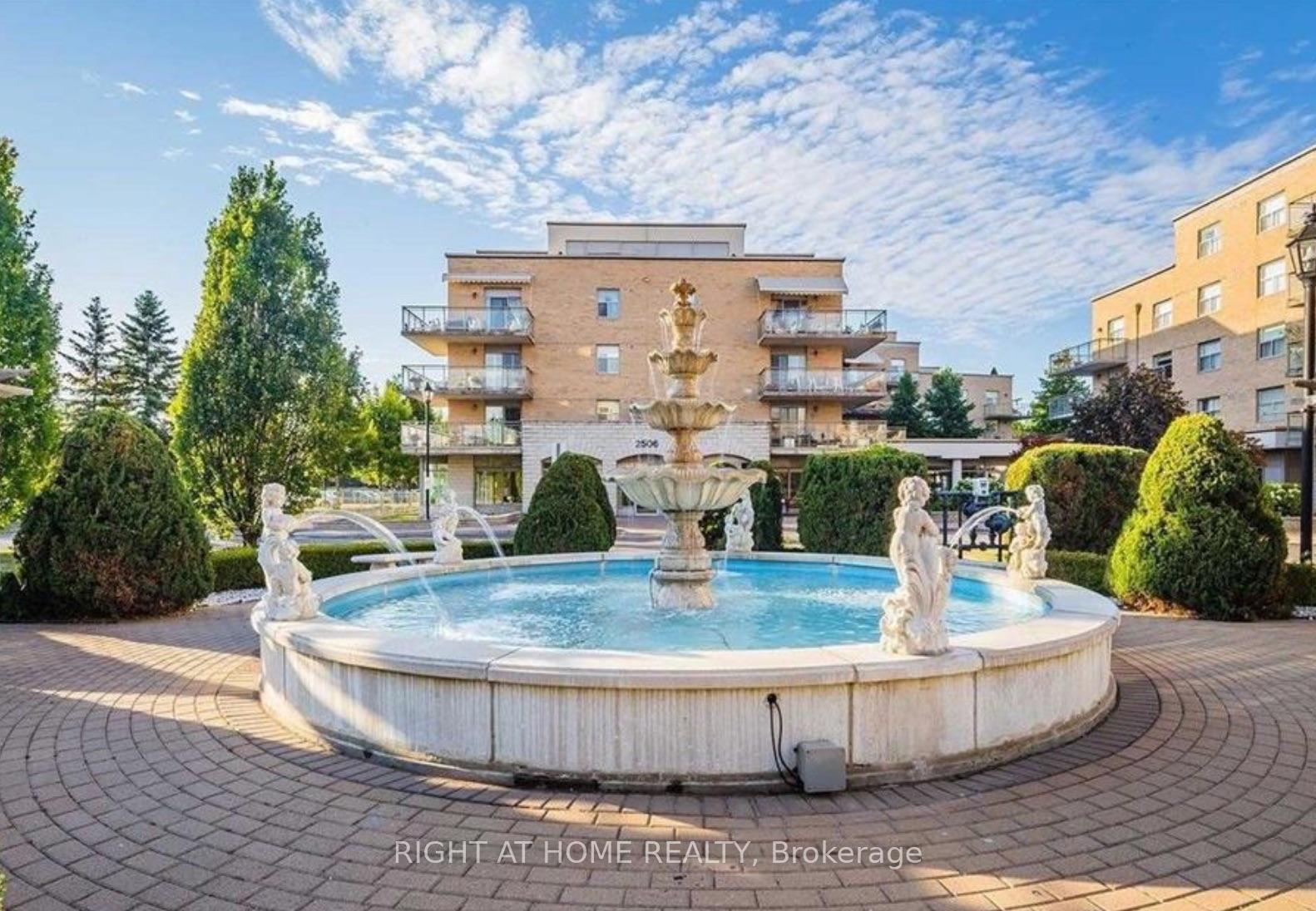 Photo 33 of Unit 501, 2506 Rutherford Road, Vaughan, Maple — HOMEH