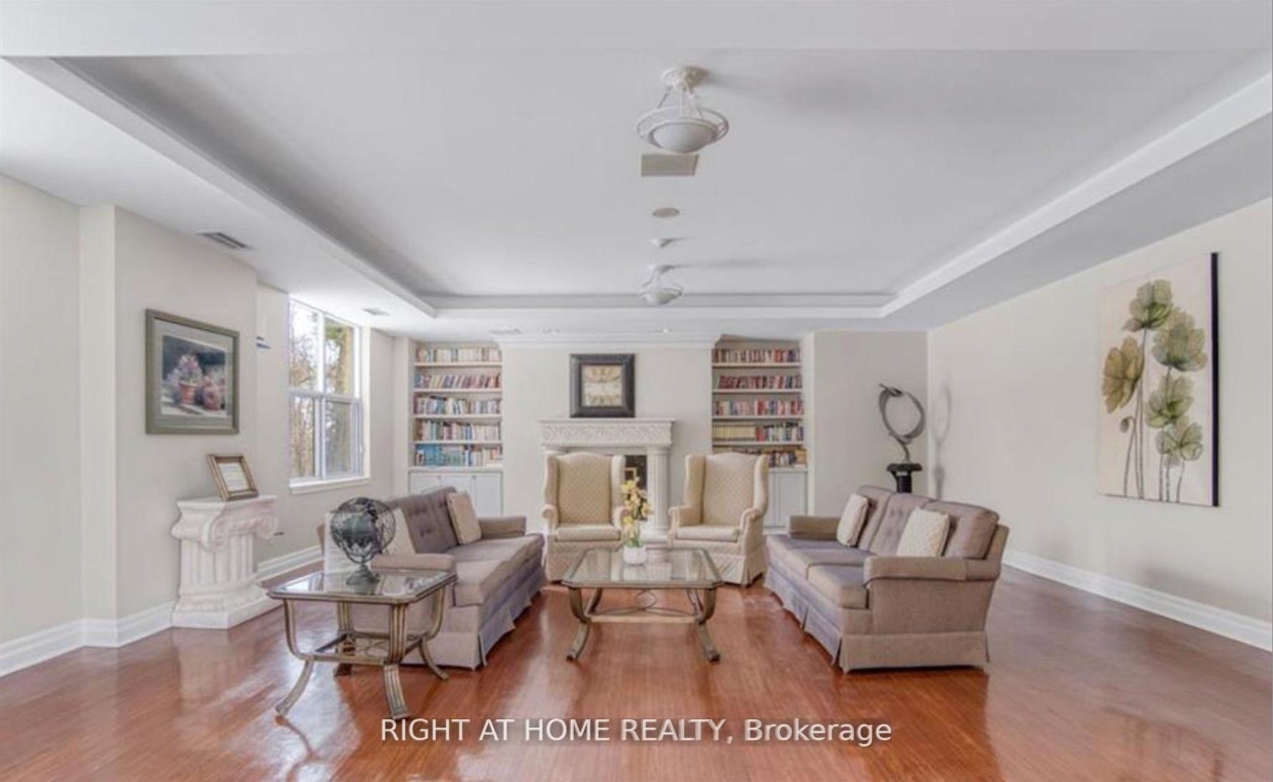 Photo 40 of Unit 501, 2506 Rutherford Road, Vaughan, Maple — HOMEH