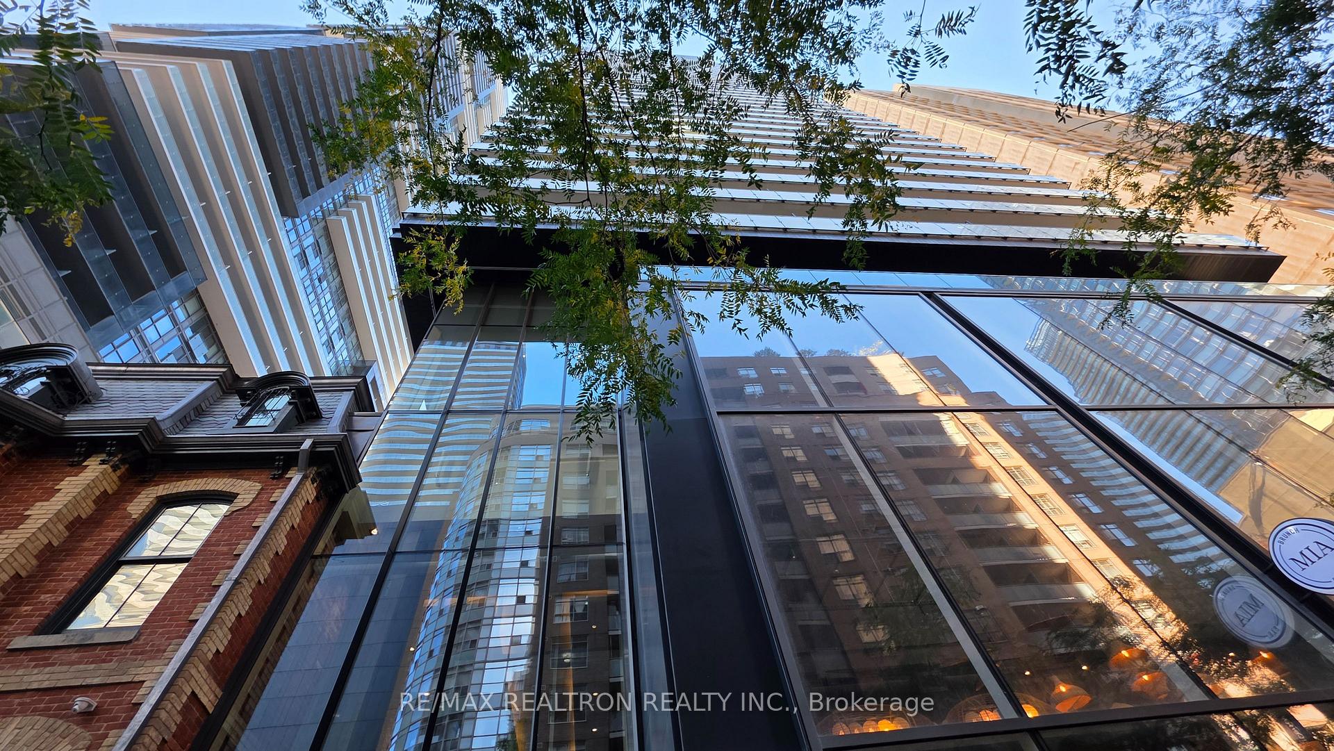 Photo of Unit 1911, 15 Grenville Street