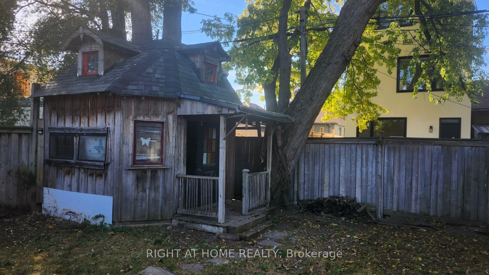 Photo 32 of 1842 Keele Street, Toronto, Keelesdale-Eglinton West — HOMEH